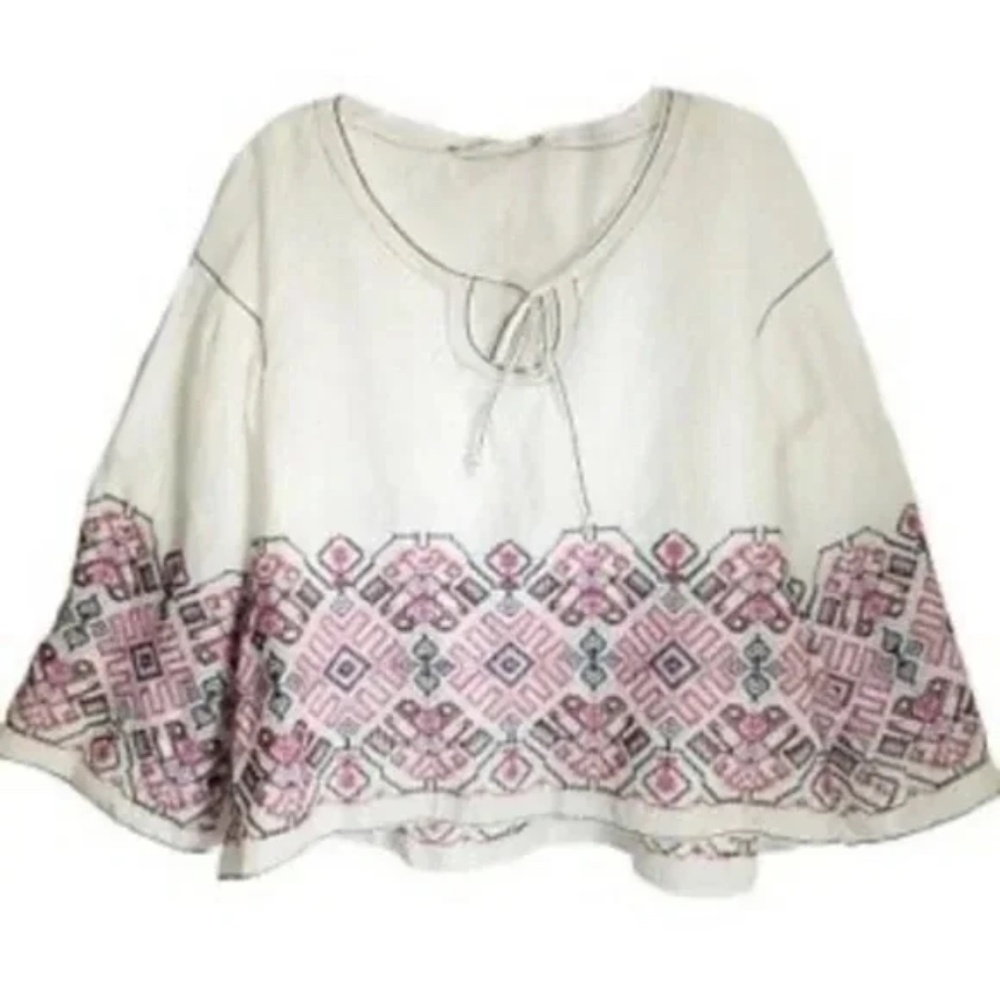 CHELSEA AND VIOLET Embroidery Top White And Pink Women Medium